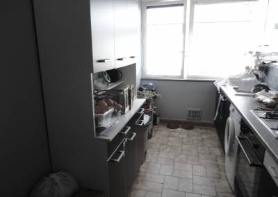 Rénovation d'une cuisine tout en longueur dans un appartement à Ris Orangis, AVANT
